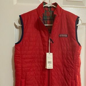 Vineyard Vines Girls XL - Red/Tartan reversible quilted vest. NWT